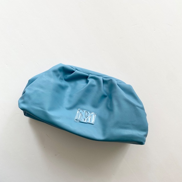 Badgley Mischka wrapped frame clutch - Picture 4 of 5